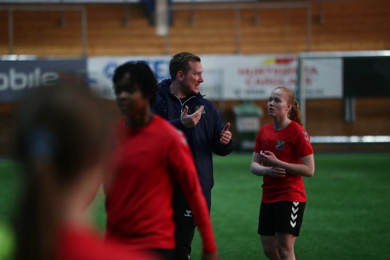 Joakim Dragsten og Solveig Tomren Slemmen. Foto: Nicholas Noreng