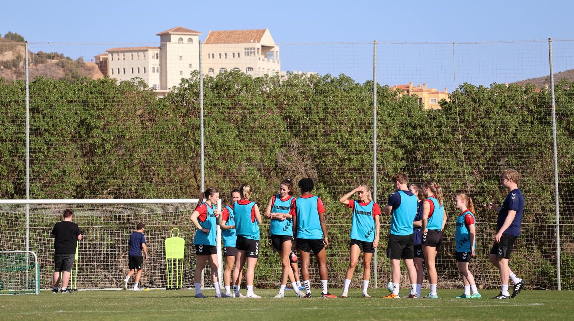 Gode forhold på La Manga. Foto: Thomas Nordeng / Lyn Damer