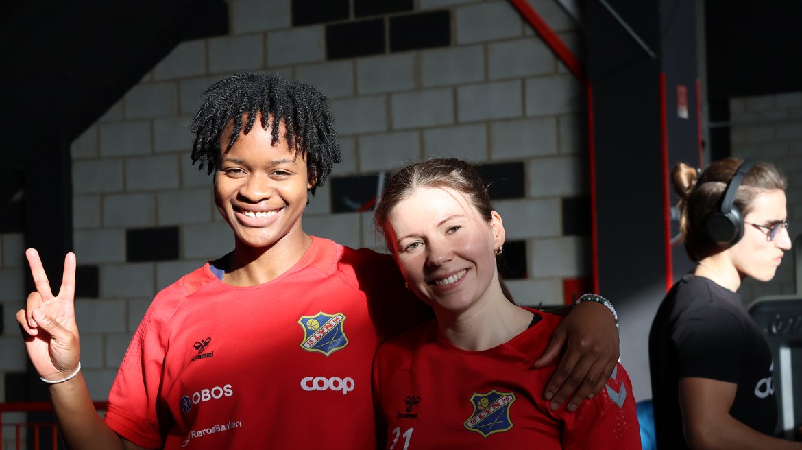 Joshualyn Reeves og Tanja Myrseth. Foto: Thomas Nordeng / Lyn Damer