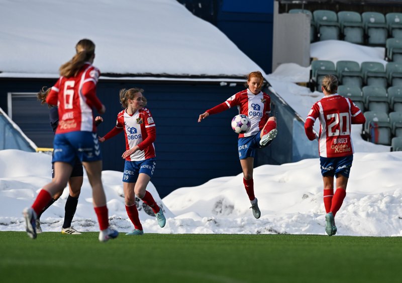 Tuva Lindvik i aksjon mot Stabæk. Foto: Kristian Bjerke