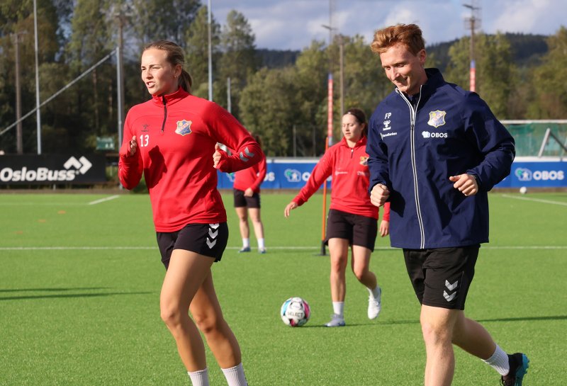 Jenny Røsholm Olsen og Fredrick Pettersen. Foto: Lyn Damer / Thomas Nordeng